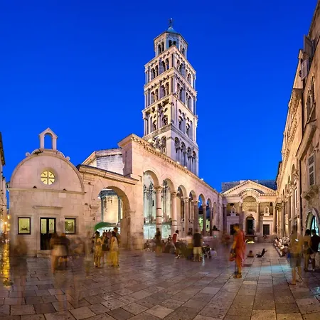 アパート Zeljana